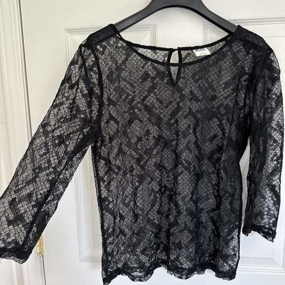 Vero Moda Lace Top, Black, Medium - Picture 1 of 5